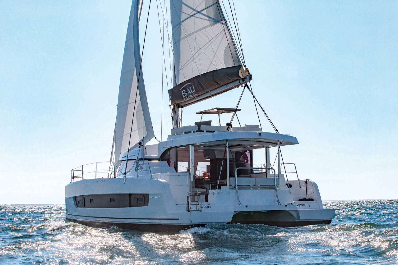 Comparing the Bali Catspace and Bali Catsmart for catamaran charter