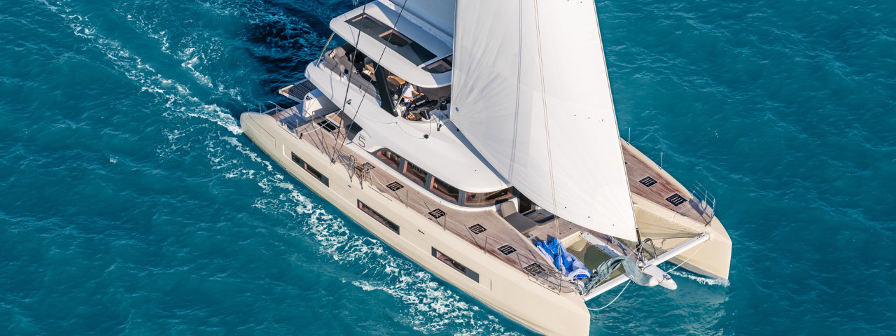 Skippered vs. Bareboat Charter in Kroatien: Welche Option ist die Richtige für Sie?