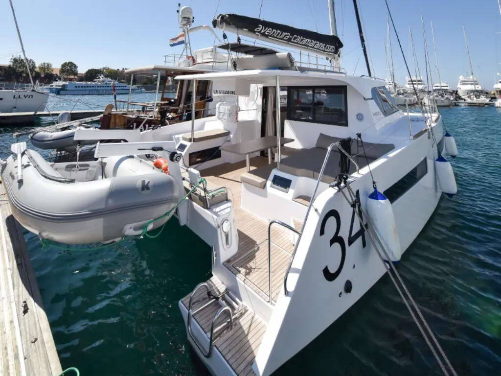 Aventura 34 CLASS