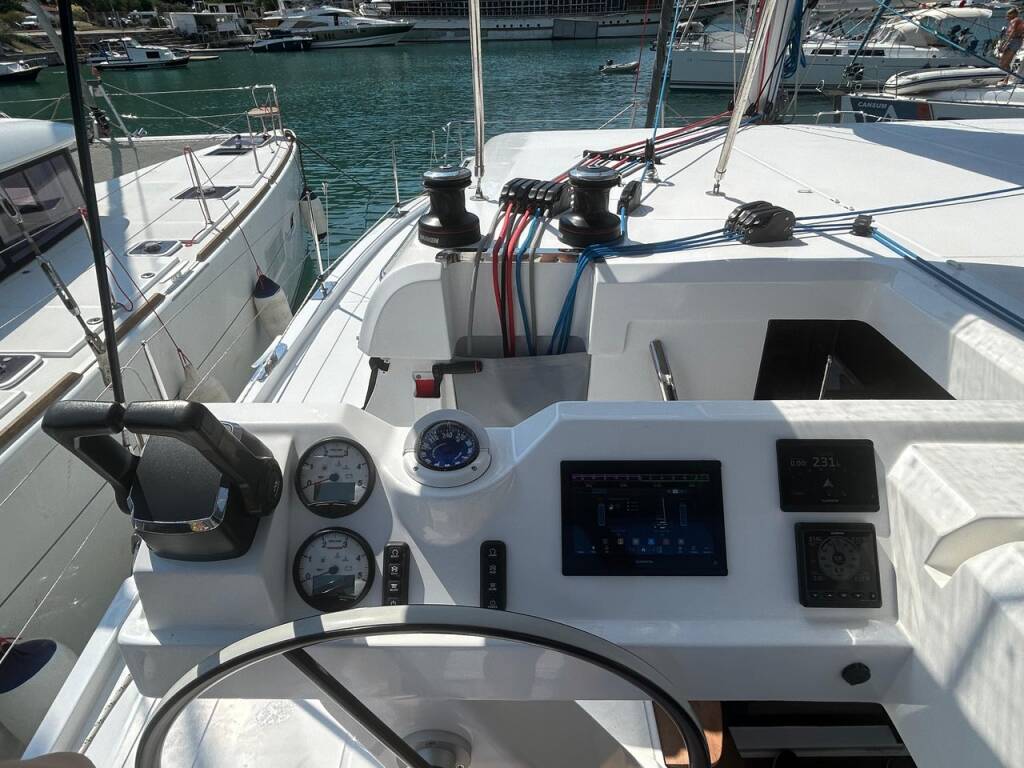 Aventura 37 Pronto Sail