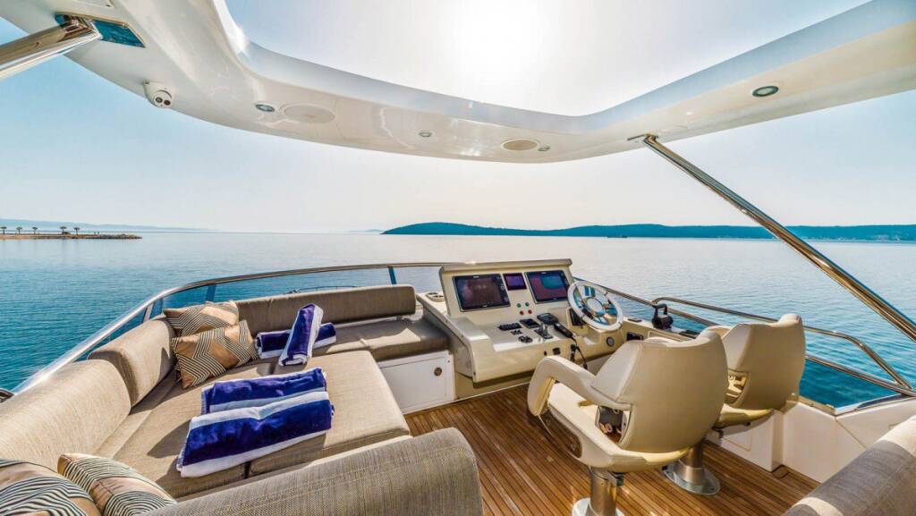 Azimut 66 MY My Karat II