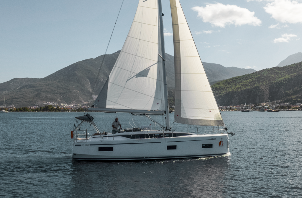 Bavaria C38 Arinna