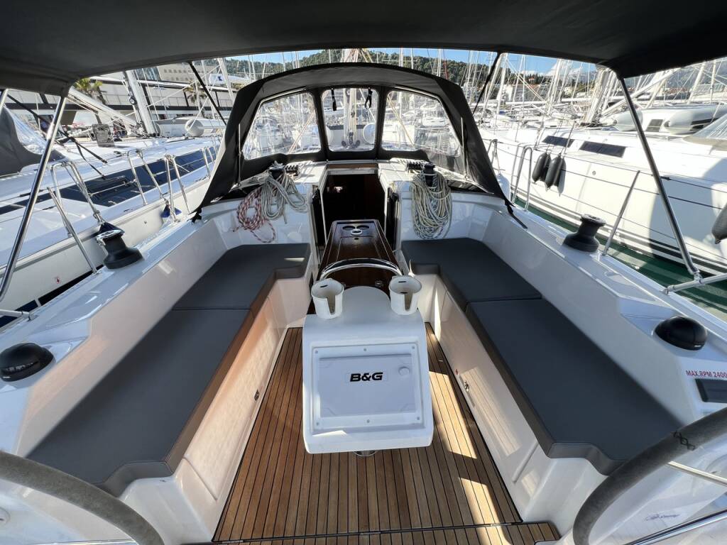 Bavaria C38 Wind Dancer