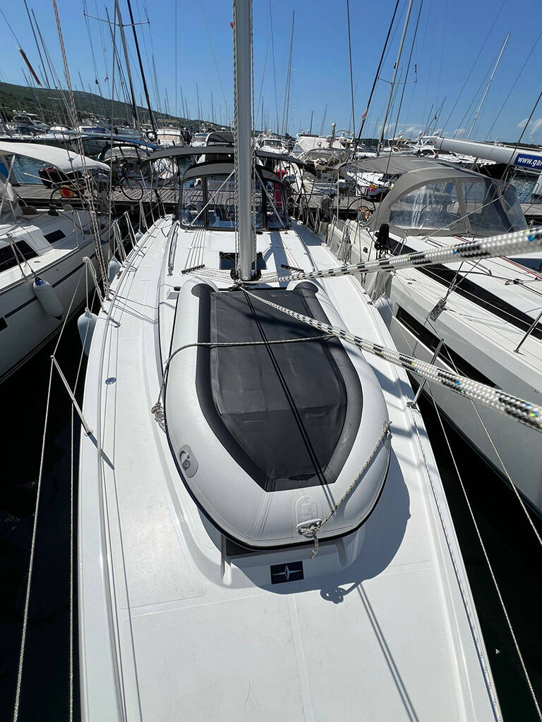 Bavaria C38 Moya