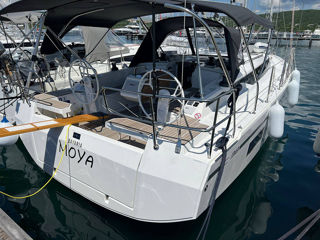 Bavaria C38 Moya