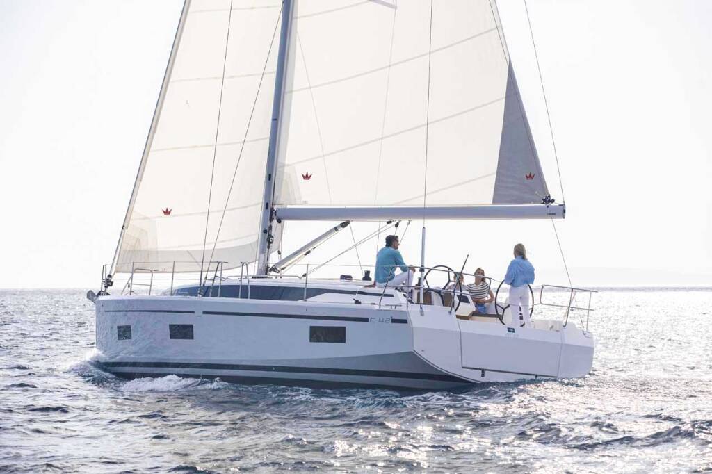 Bavaria C42 Style Aurelia