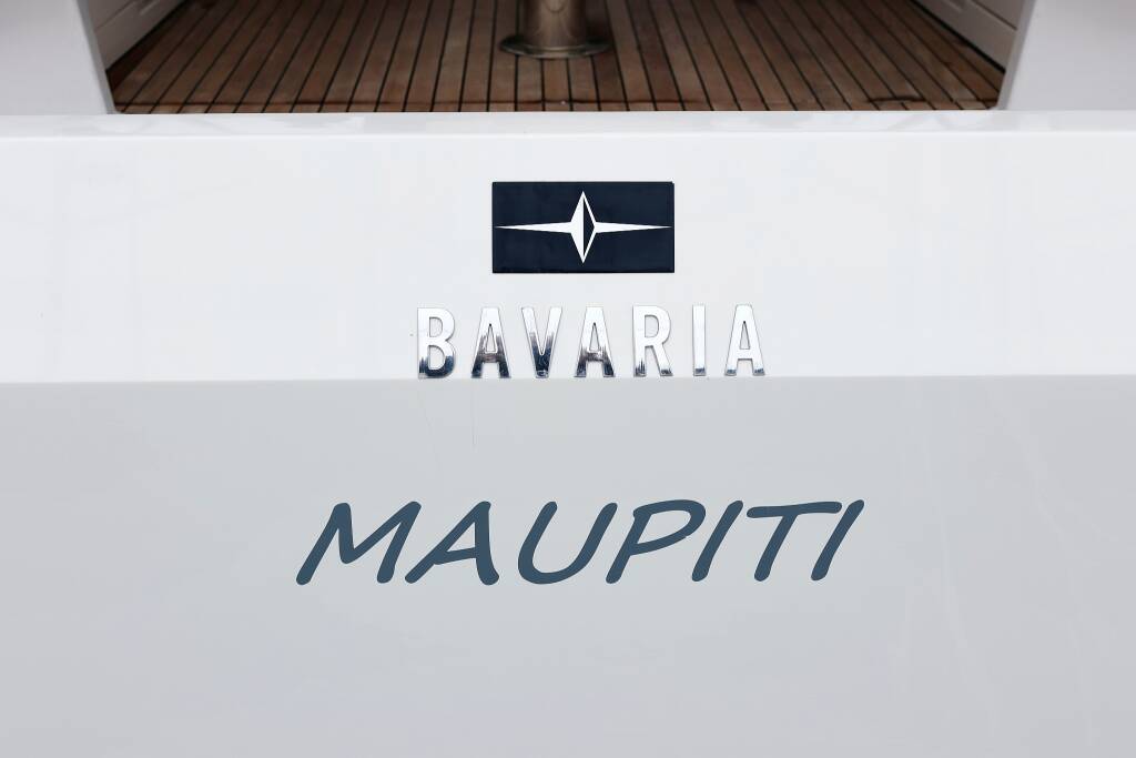 Bavaria C42 Maupiti