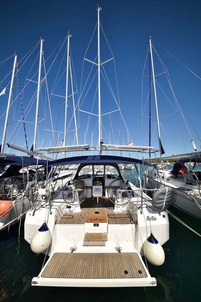 Bavaria C42 Bella