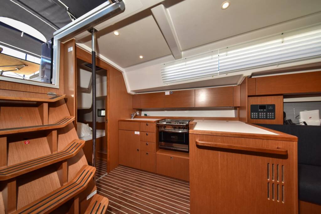 Bavaria C42 Bella