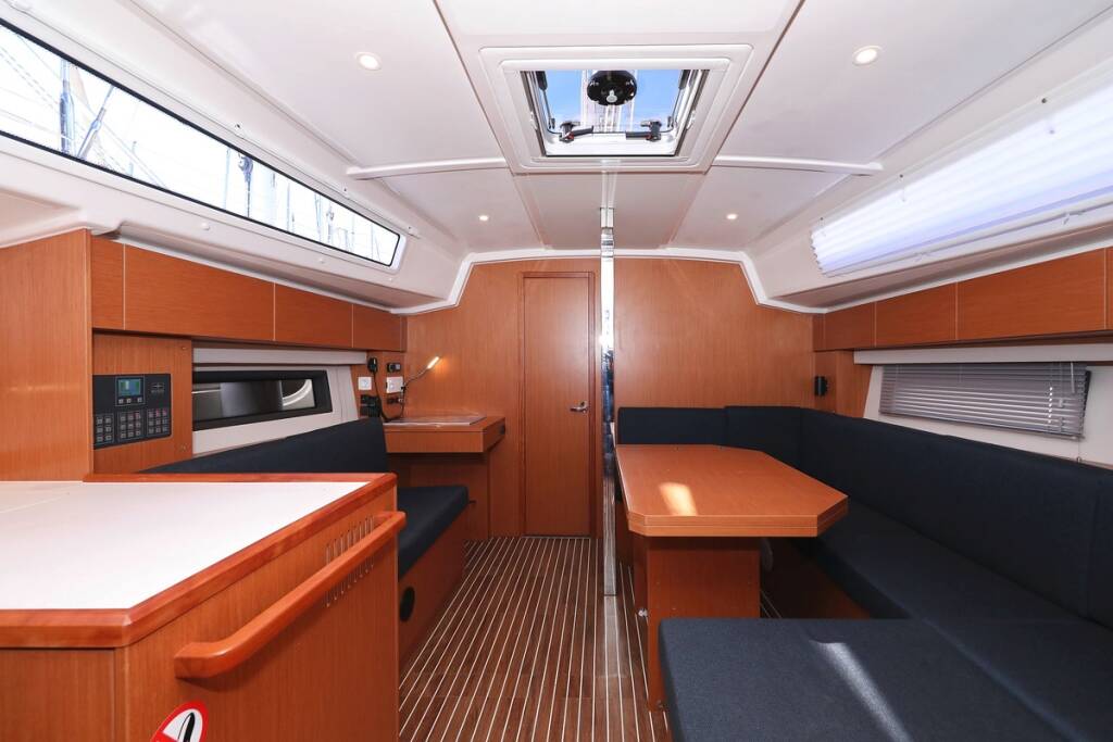 Bavaria C42 SeaTime