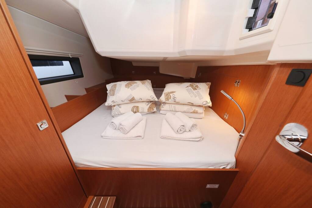 Bavaria C42 SeaTime