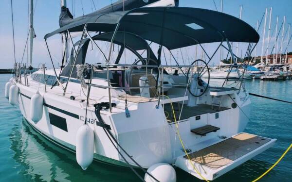 Bavaria C42 Hope I