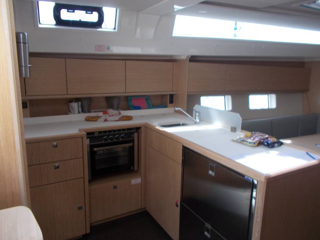 Bavaria C45 Holiday Lush Life