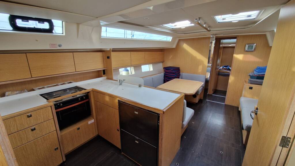 Bavaria C45 Holiday Lush Life