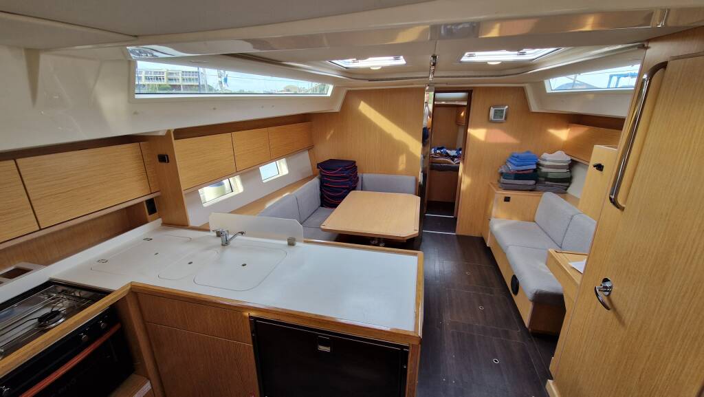 Bavaria C45 Holiday Lush Life