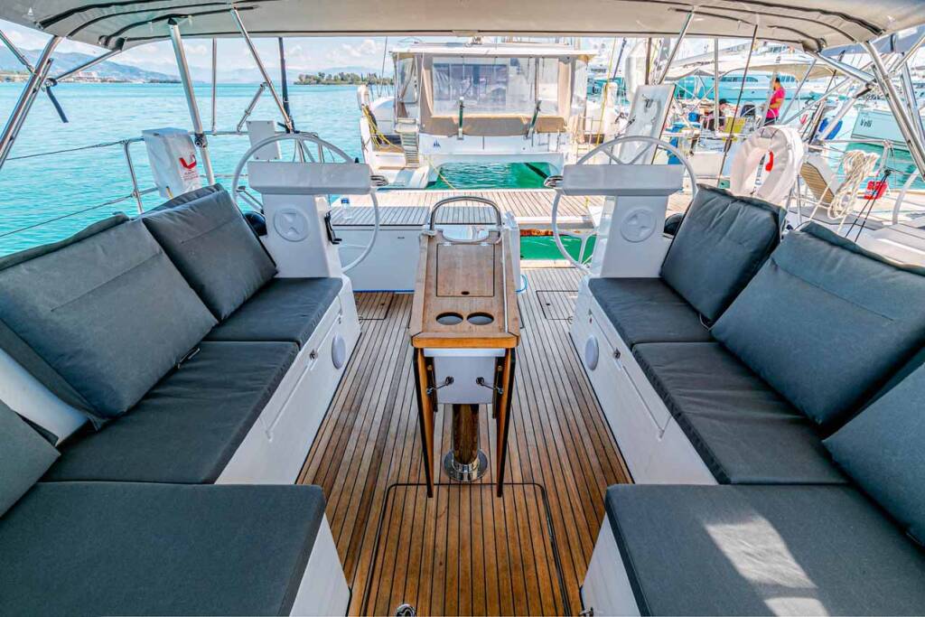 Bavaria C45 Deep Blue