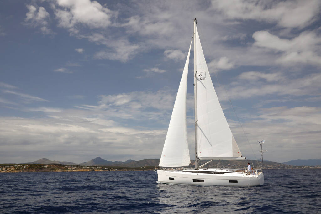 Bavaria C45 Whisper