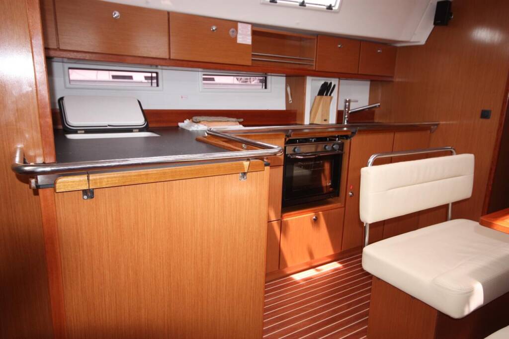 Bavaria Cruiser 32 Big Kahuna