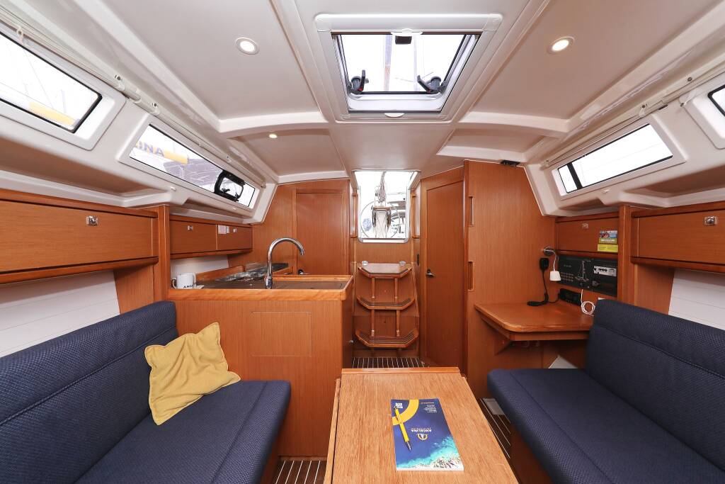 Bavaria Cruiser 33 Homeoffice