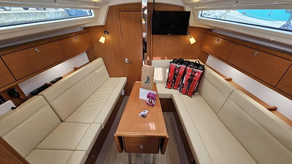 Bavaria Cruiser 34 Style Zen