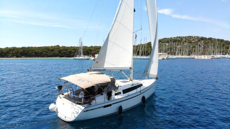 Bavaria Cruiser 34 Little Joe