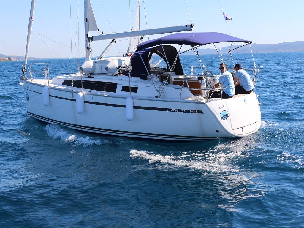 Bavaria Cruiser 34 Bella