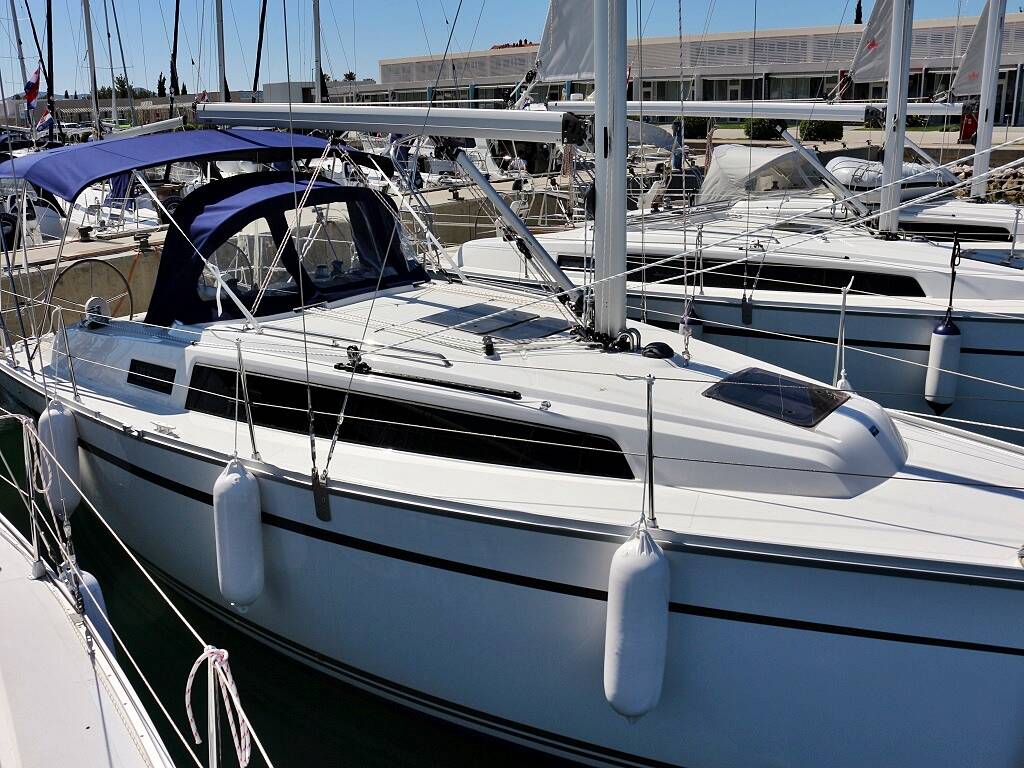 Bavaria Cruiser 34 Vita