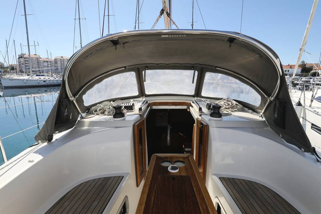 Bavaria Cruiser 34 Feeling Good