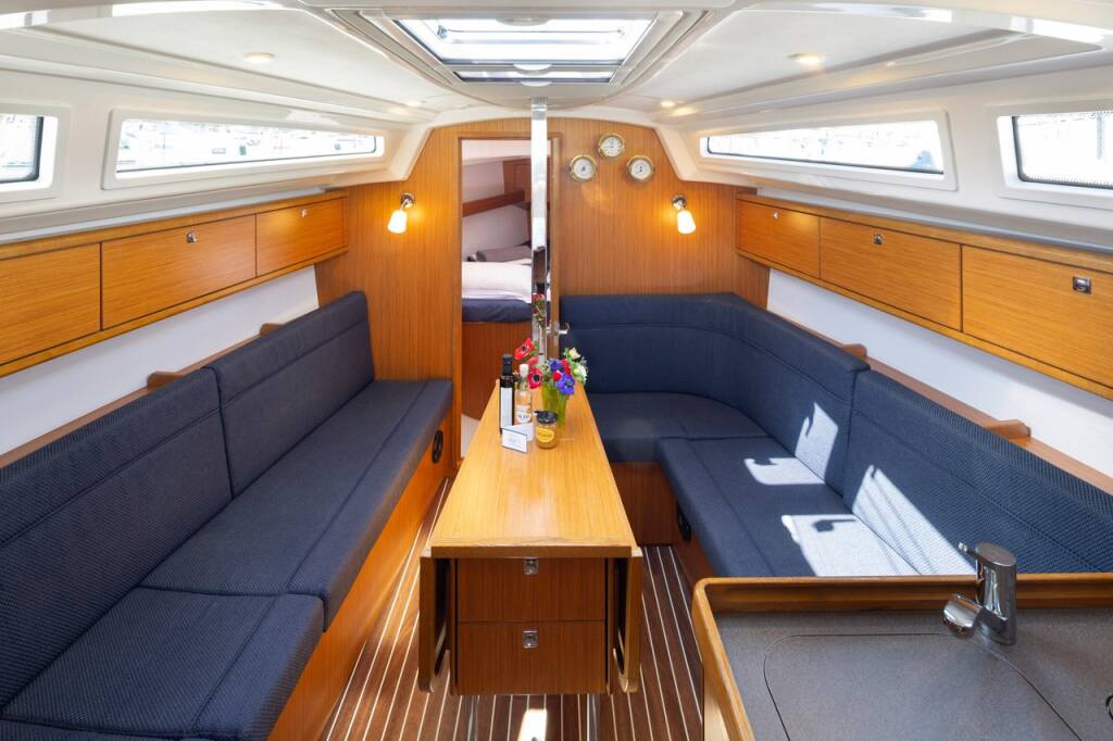 Bavaria Cruiser 34 Nikitas