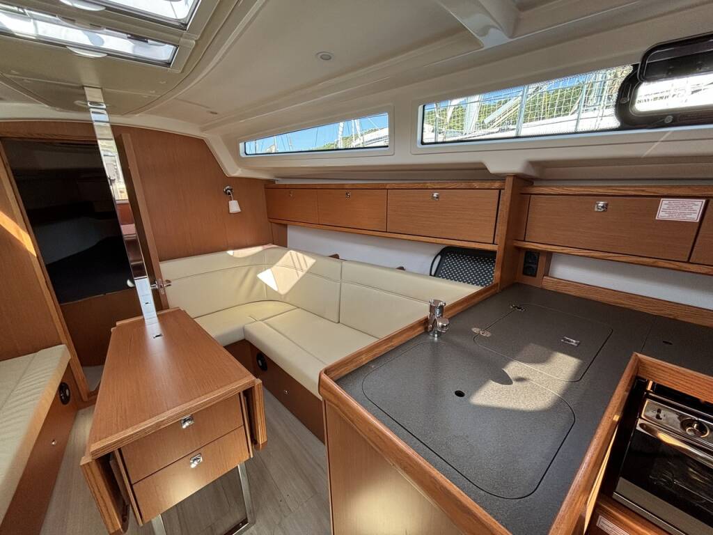 Bavaria Cruiser 34 3 Lune