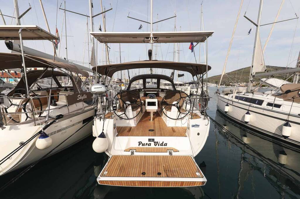 Bavaria Cruiser 37 Style Pura Vida