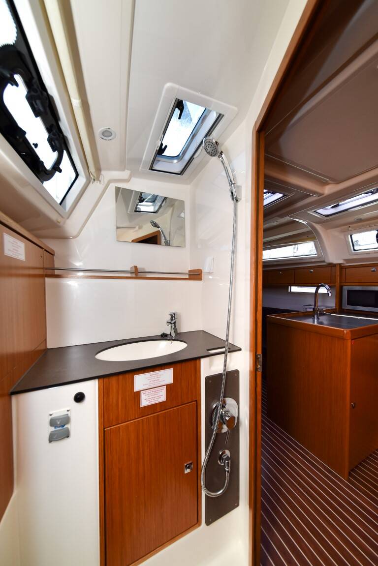 Bavaria Cruiser 37 Viviana