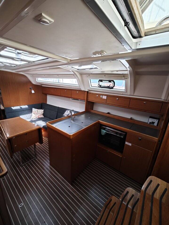 Bavaria Cruiser 37 Almira