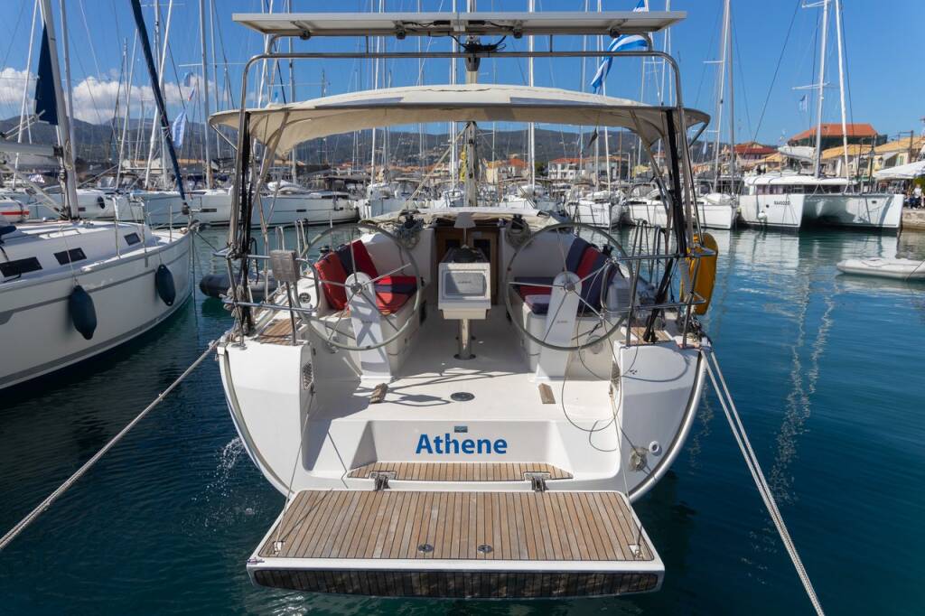 Bavaria Cruiser 37 Athene