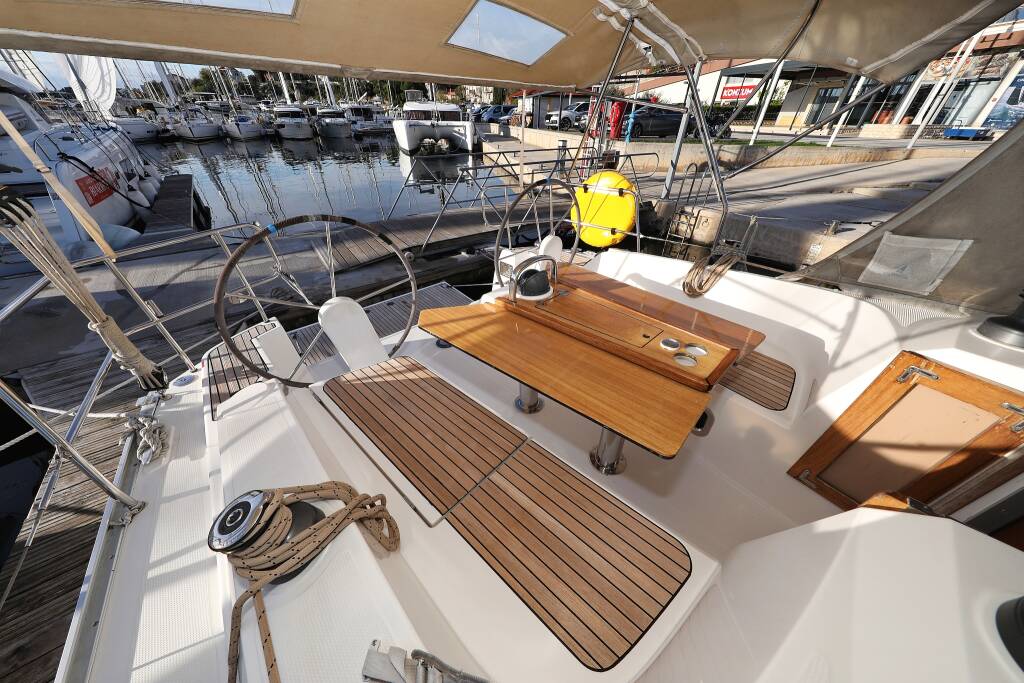 Bavaria Cruiser 37 Angelic