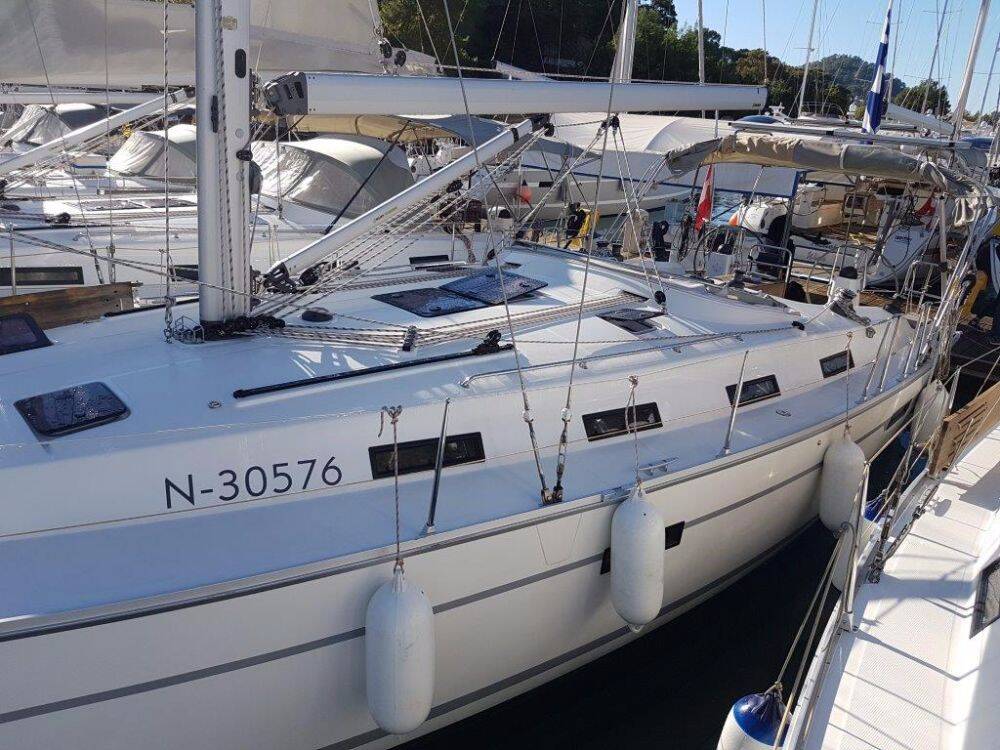 Bavaria Cruiser 40 Lola