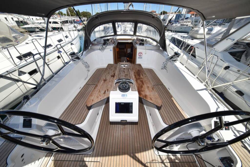 Bavaria Cruiser 41 Nixie