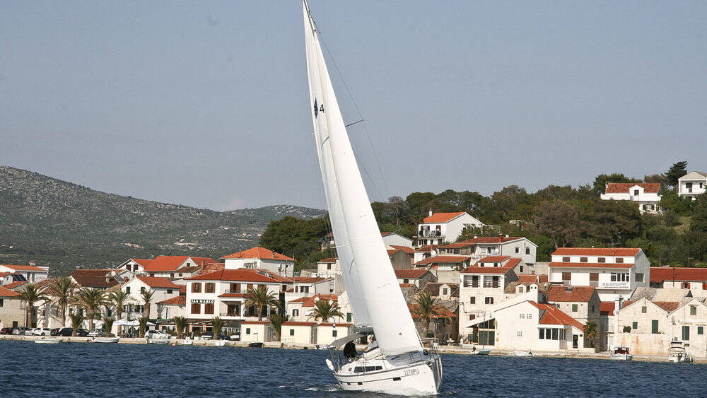 Bavaria Cruiser 41 Maestral