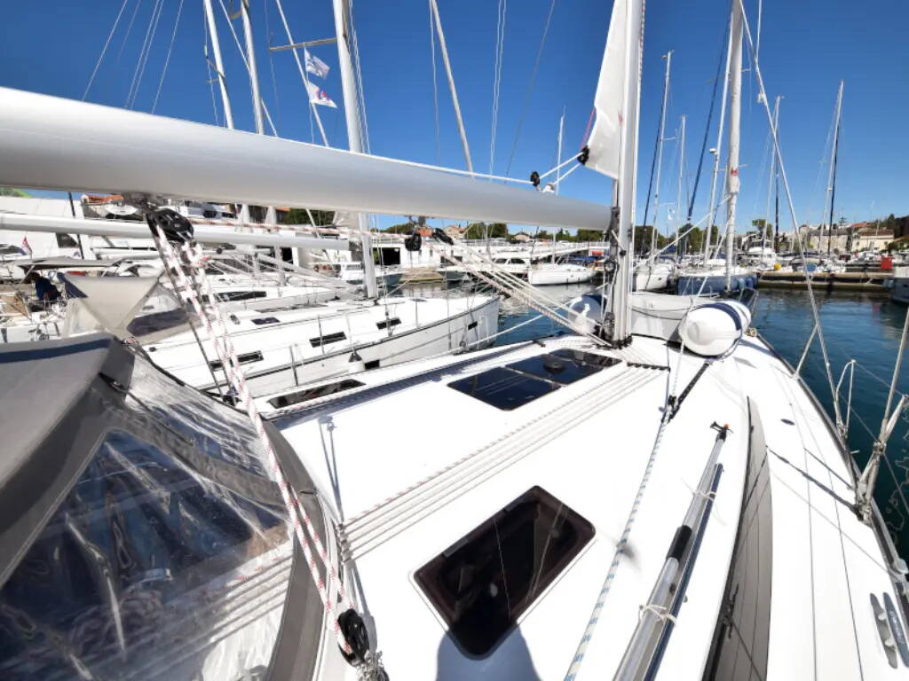 Bavaria Cruiser 41 CLASS