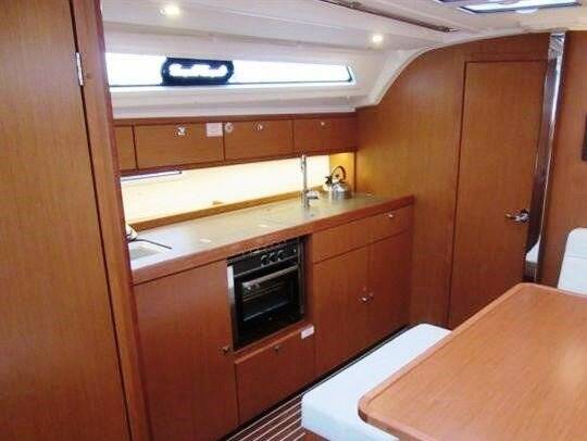 Bavaria Cruiser 41 Hermes