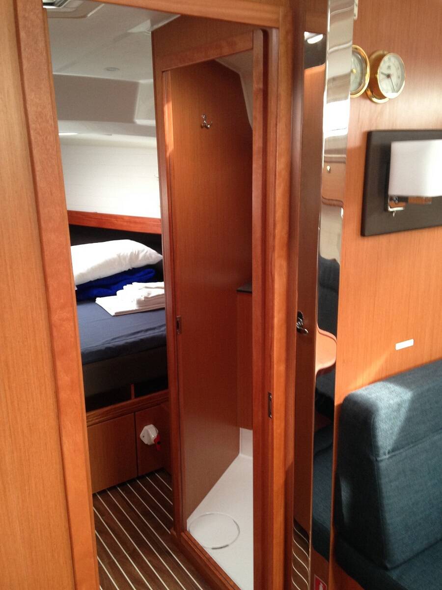 Bavaria Cruiser 41 Alisahni