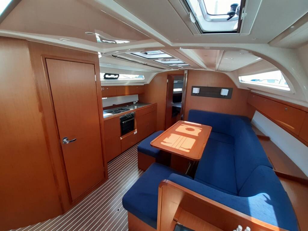 Bavaria Cruiser 41 Frida