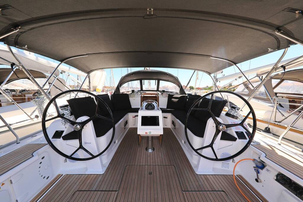 Bavaria Cruiser 46 Cara