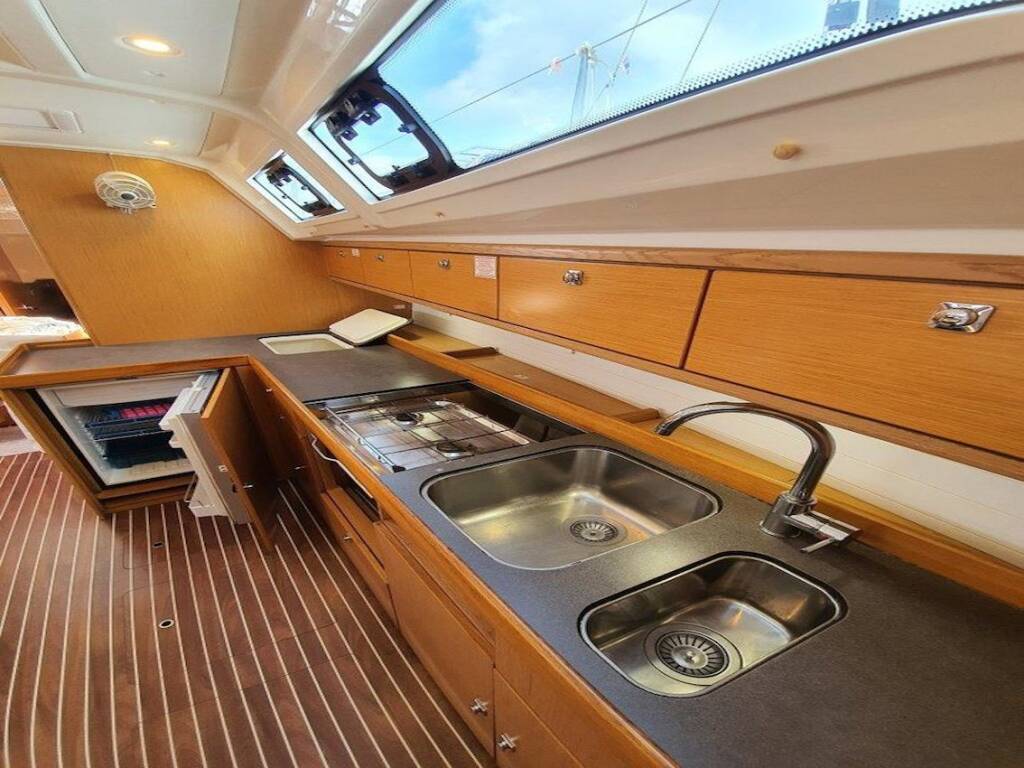 Bavaria Cruiser 46 Kingsman