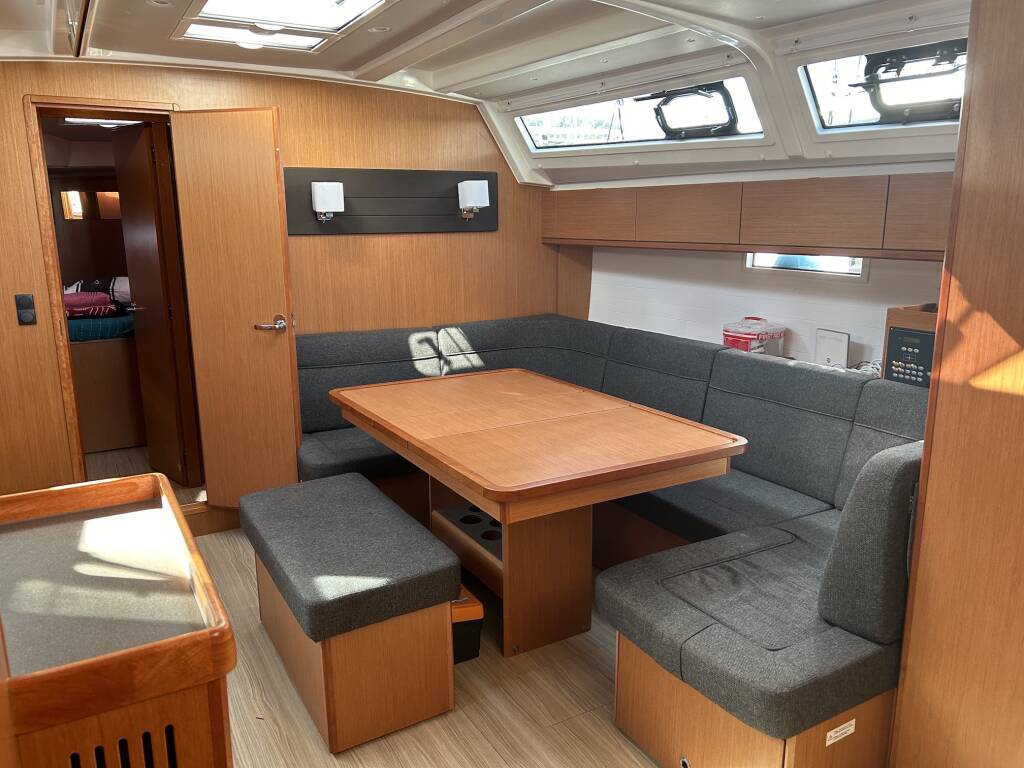 Bavaria Cruiser 46 Suncity 5