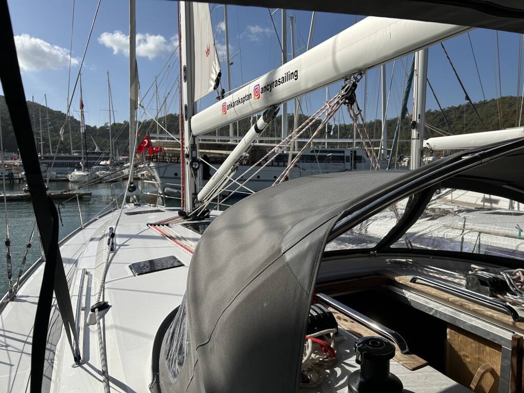 Bavaria Cruiser 46 Suncity 6