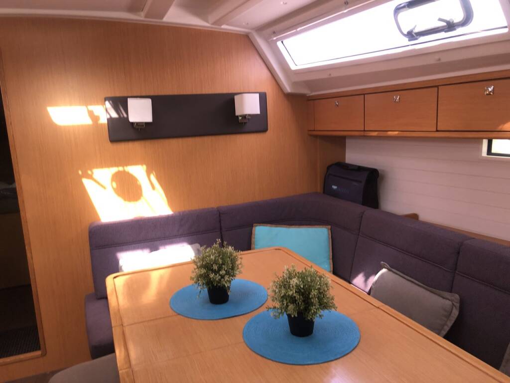 Bavaria Cruiser 46 Amore