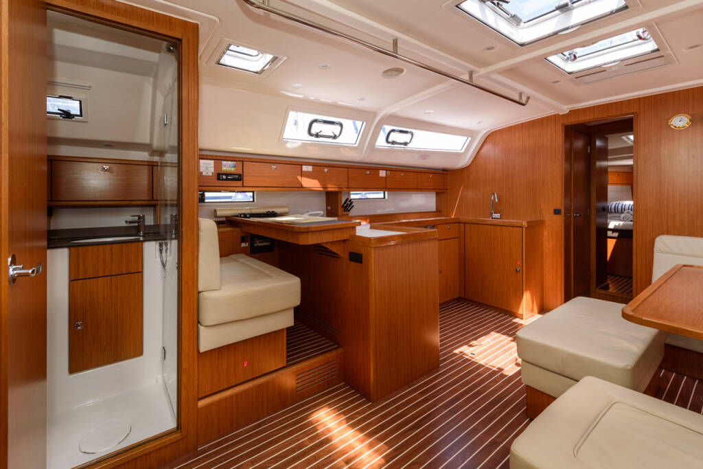 Bavaria Cruiser 51 Bubble