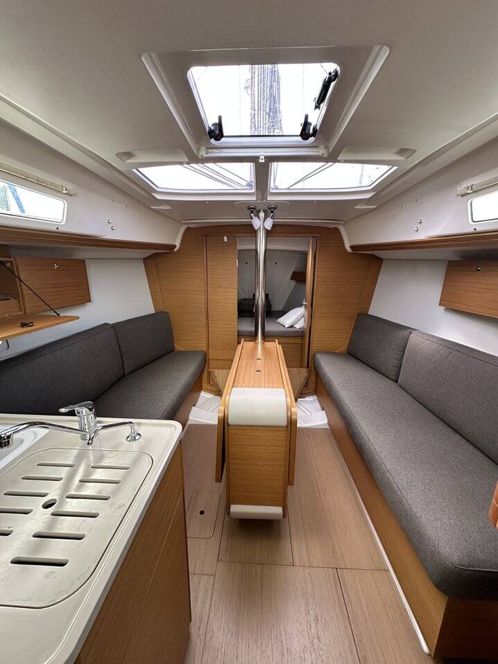 Dufour 310 GL Escapade II