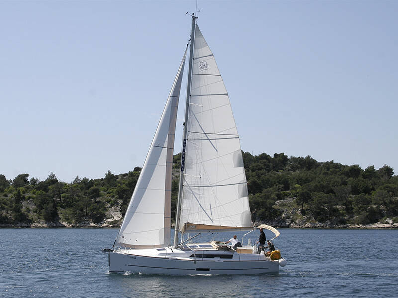 Dufour 350 GL Luka